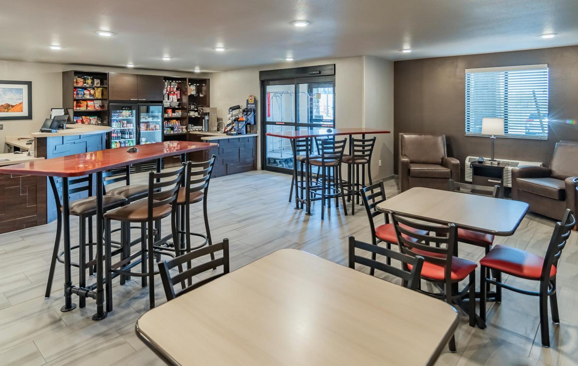 My Place Hotel-Mitchell Sd Экстерьер фото